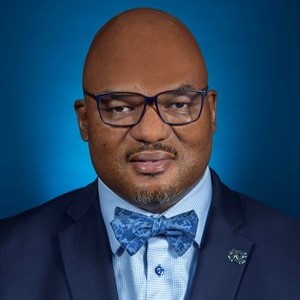 Dwight Hollier